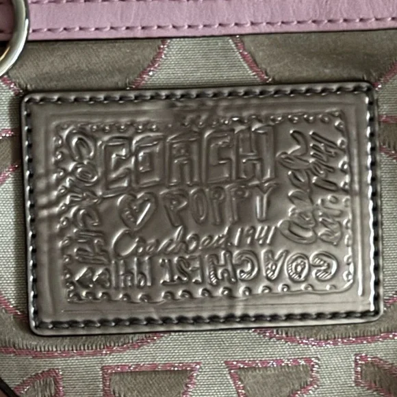 Coach Poppy Secret Admirer Signature Shoulder Bag With Pink Accents K1082-16289 - Picture 5 of 9